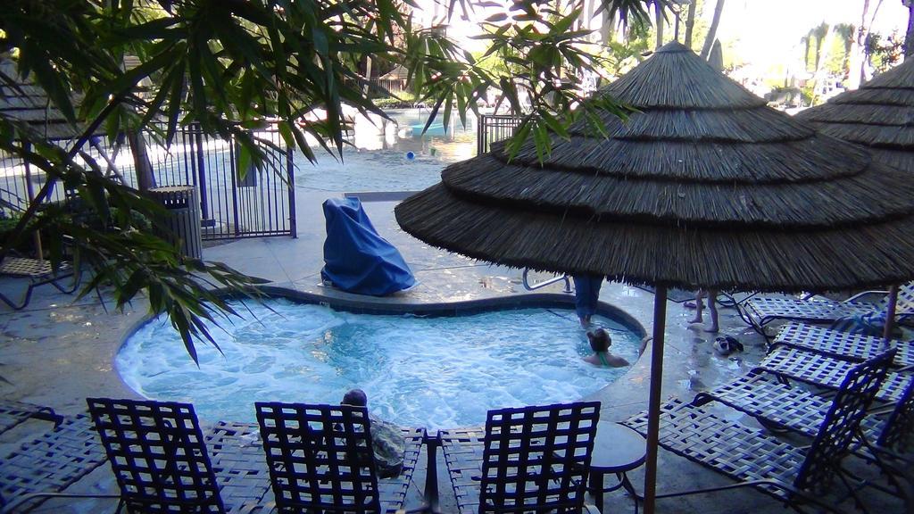 לאס וגאס Suites At Tahiti Village Resort And Spa-No Resort Fee מראה חיצוני תמונה